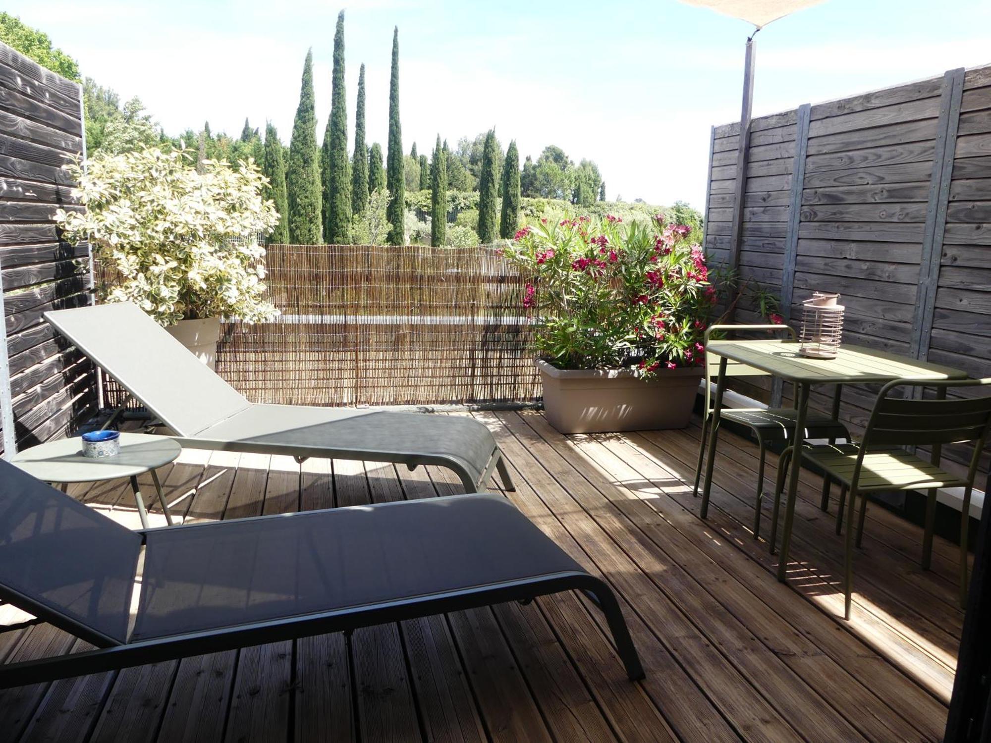 Studio Nuitee En Provence 2 Eguilles Exterior photo